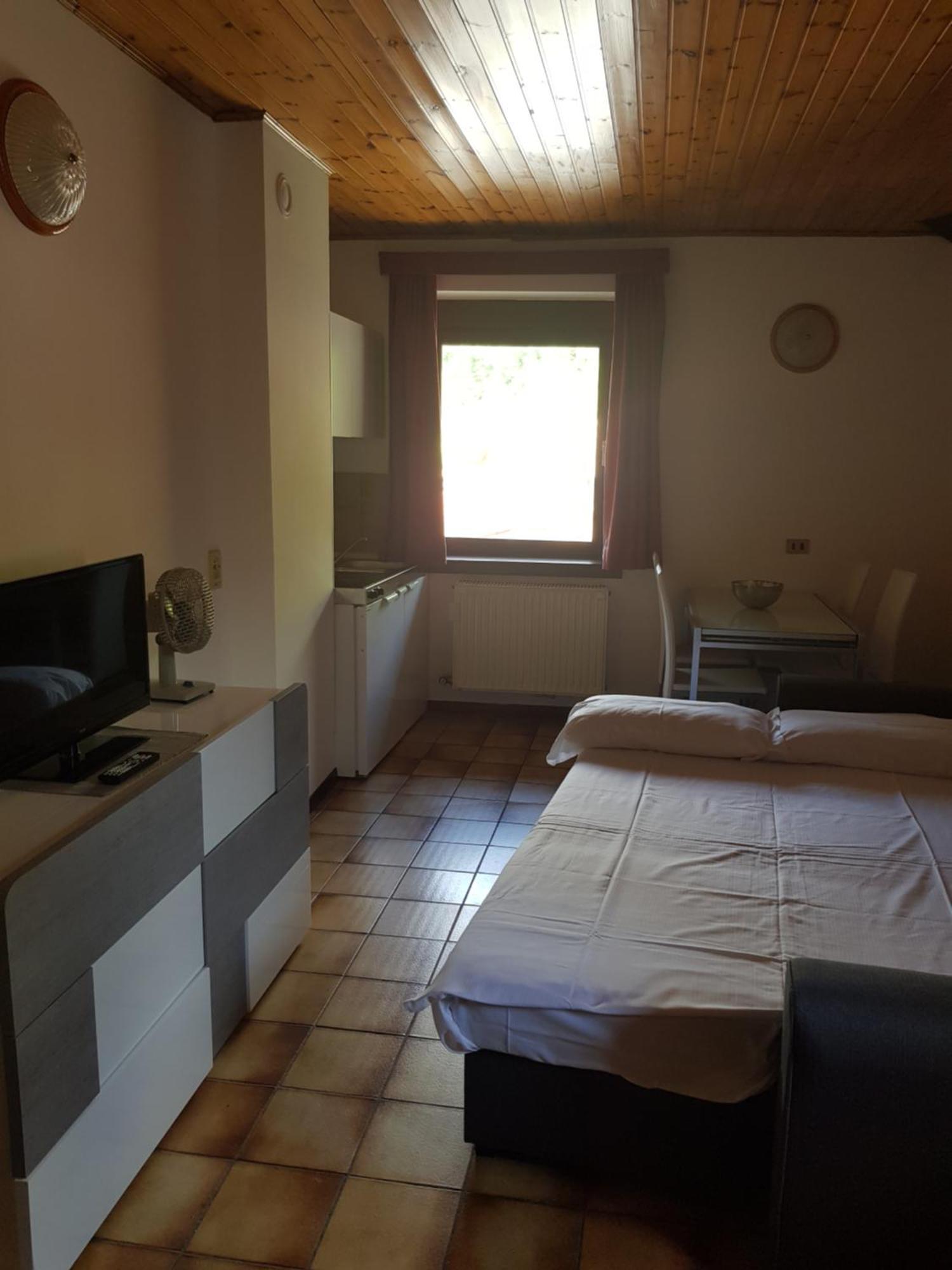 Residence Concaverde Pomarolo ภายนอก รูปภาพ