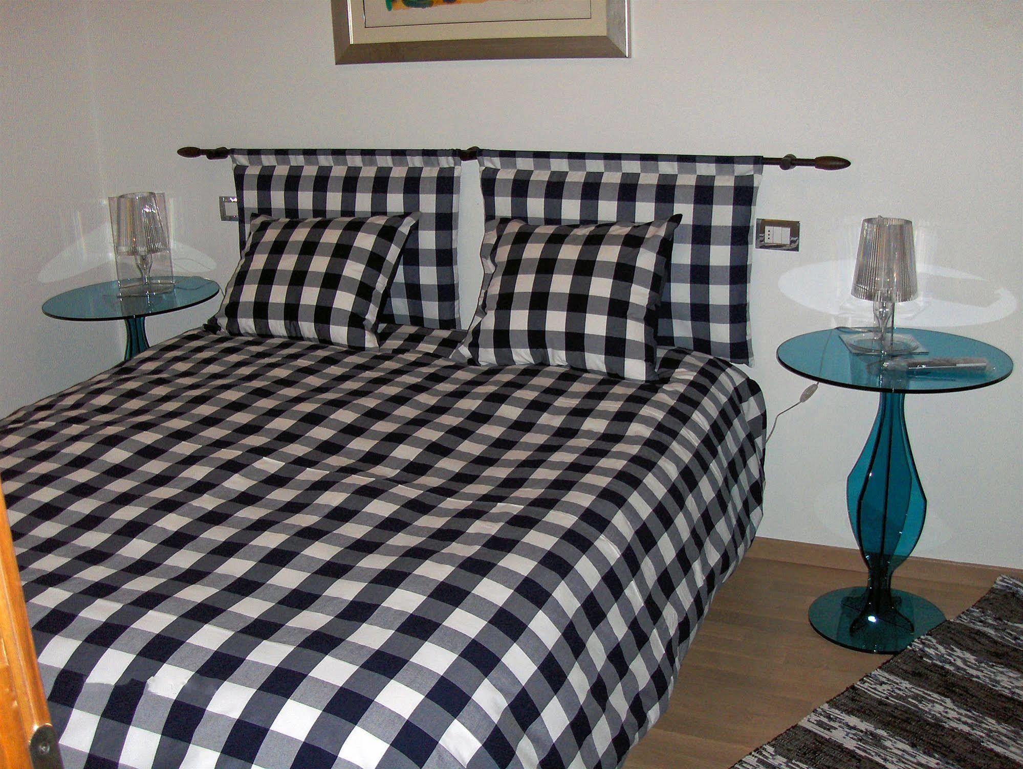 Residence Concaverde Pomarolo ภายนอก รูปภาพ